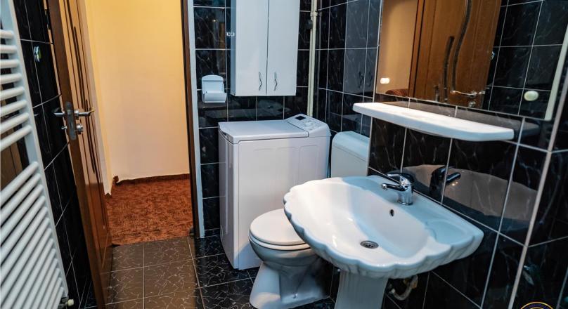 Property, on two rooms, appreciable zoning, Brasov