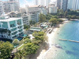 Sanctuary Beachfront Condo Wongamat