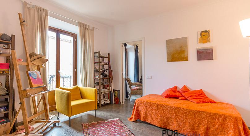 Tuscany in Mallorca? Santa Eugenia is close. Stone house with a lot of flair.