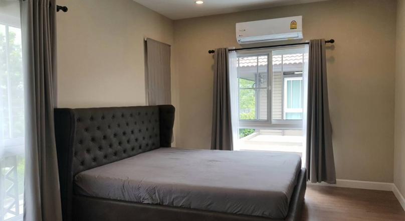 A 151Sq M house with 3 bedrooms , Located near Meechok Plaza, Lotus super market