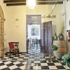 An investment with fun. City hotel. With restaurant.and bar. Correct mallorquin. And stylish.