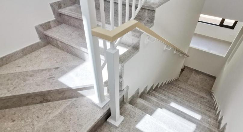 4+Study+Maids For Sale