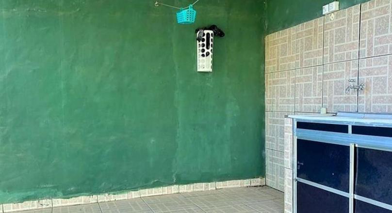 sale of a house with easy access to restaurants