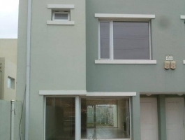 ALQUILER DUPLEX 3 DORM. B° RINCON DE EMILIO NQN. CAP