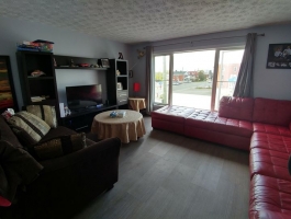 Large and quiet 4½ newly renovated free immediately