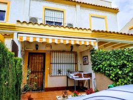 BUNGALOW TRIPLEX IN VILLAMARTIN ORIHUELA COSTA